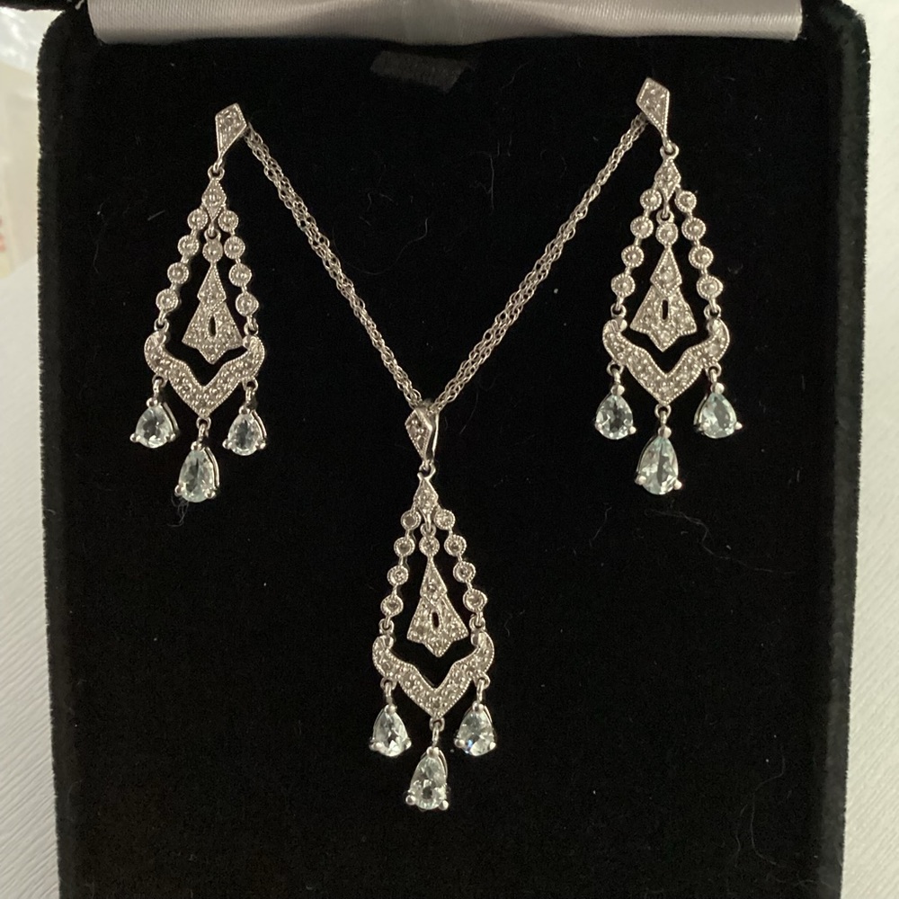 10k W.G. AQUAMARINE 4 PIECE SET